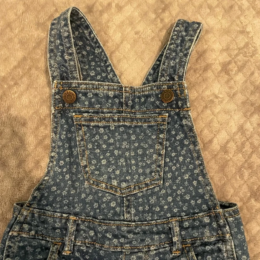 Old Navy description denim